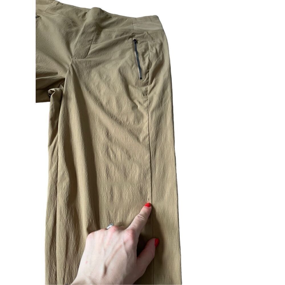 Athleta Trekkie Jogger 8 Tall Lightweight Tan - Picture 7 of 15